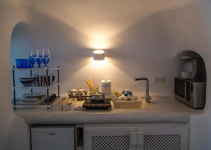 Tatil Evi Lava Caves Oia