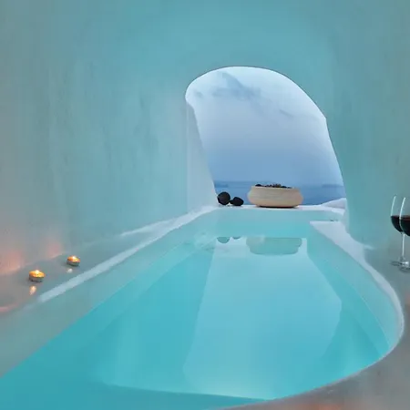 Lava Caves Holiday home Oia (Santorini)