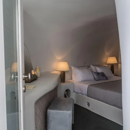 Lava Caves Feriehus *